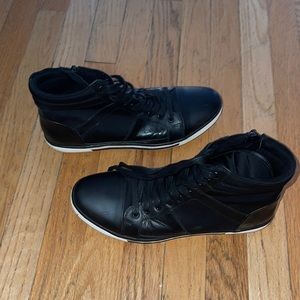 Kenneth Cole Mens High Top Sneakers